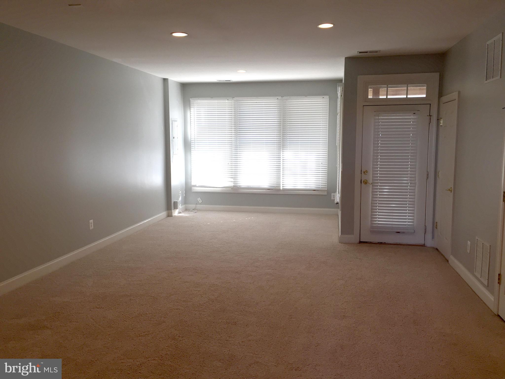 6828 Witton Circle Gainesville, VA 20155 - Photo 13 of 19 Rec Room with large bumpout