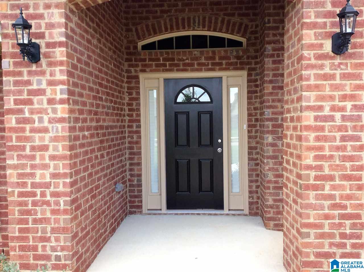 146 Revolutionary Way Montevallo, AL 35115 - Photo 2 of 32
