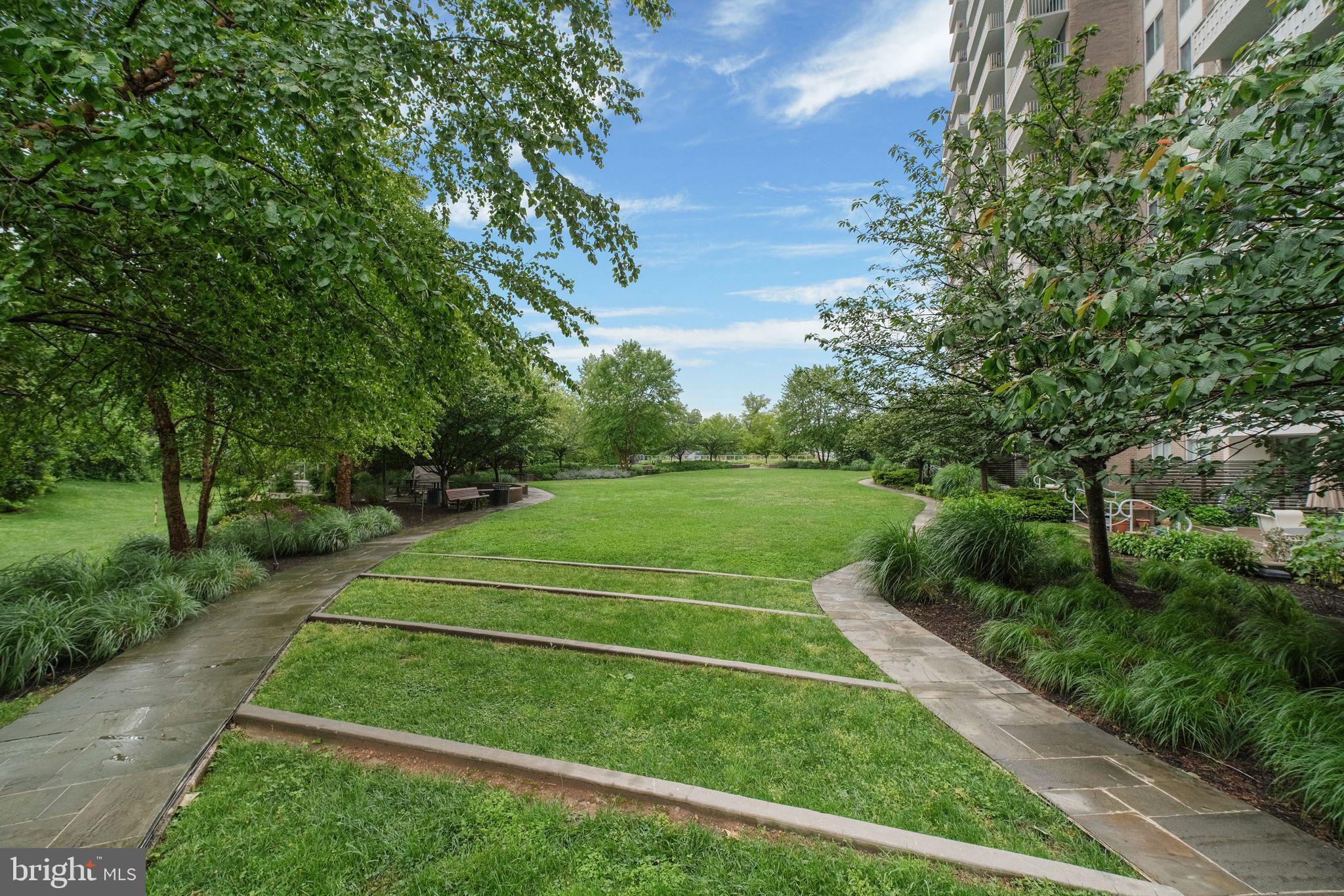 5101 River Road, Unit 1615 Bethesda, MD 20816 - Photo 45 of 48 Gallery Image 45