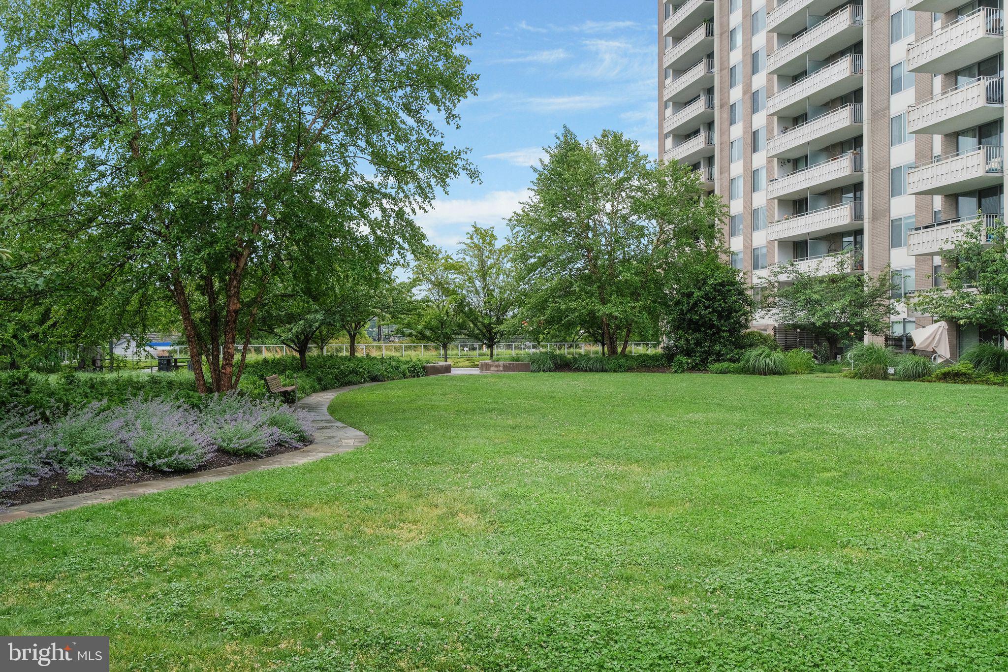 5101 River Road, Unit 1615 Bethesda, MD 20816 - Photo 48 of 48 Gallery Image 48