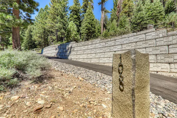 $3,000,000 | 1060 Sandy Way, Olympic Valley, CA 96146