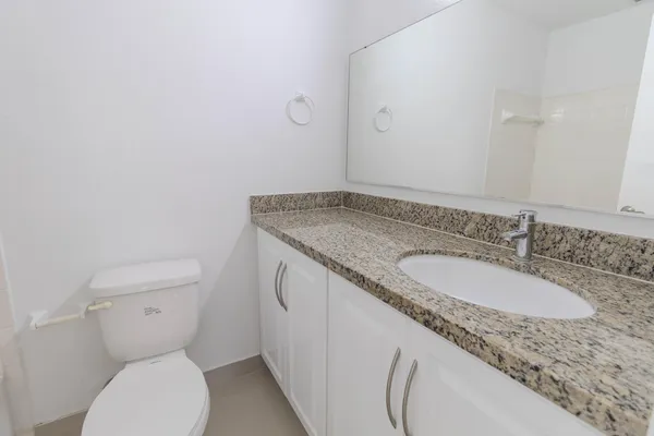 $2,400 | 3350 Pinewalk Drive North, Margate, FL 33063