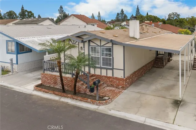 $190,000 | 19127 Pioneer Boulevard, Unit 76, Artesia, CA 90701