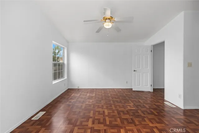 $190,000 | 19127 Pioneer Boulevard, Unit 76, Artesia, CA 90701