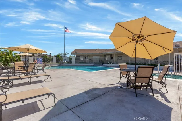 $190,000 | 19127 Pioneer Boulevard, Unit 76, Artesia, CA 90701