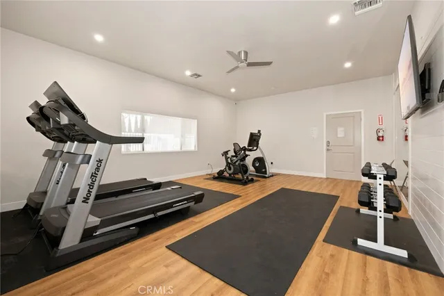 $190,000 | 19127 Pioneer Boulevard, Unit 76, Artesia, CA 90701