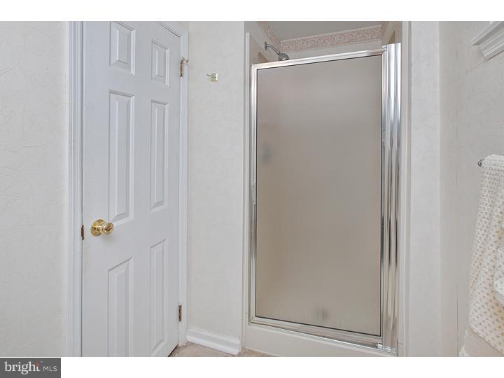 517 Fordham Road Woodbury Heights, NJ 08097 - Photo 13 of 16 Bathroom