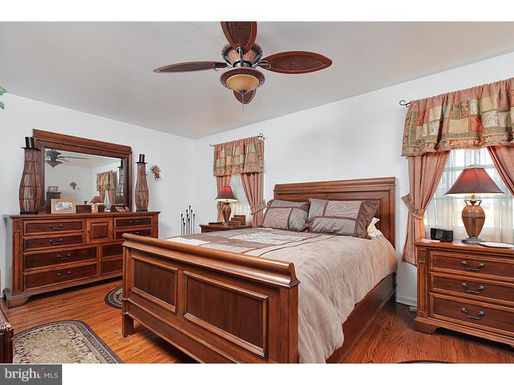 517 Fordham Road Woodbury Heights, NJ 08097 - Photo 8 of 16 Master Bedroom