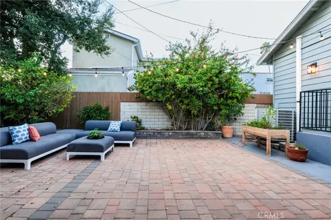 $1,799,000 | 3958 Seneca Avenue, Los Angeles, CA 90039