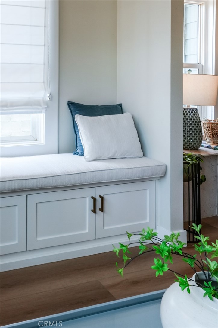 3958 Seneca Avenue Los Angeles, CA 90039 - Photo 9 of 48 a close view of utility room