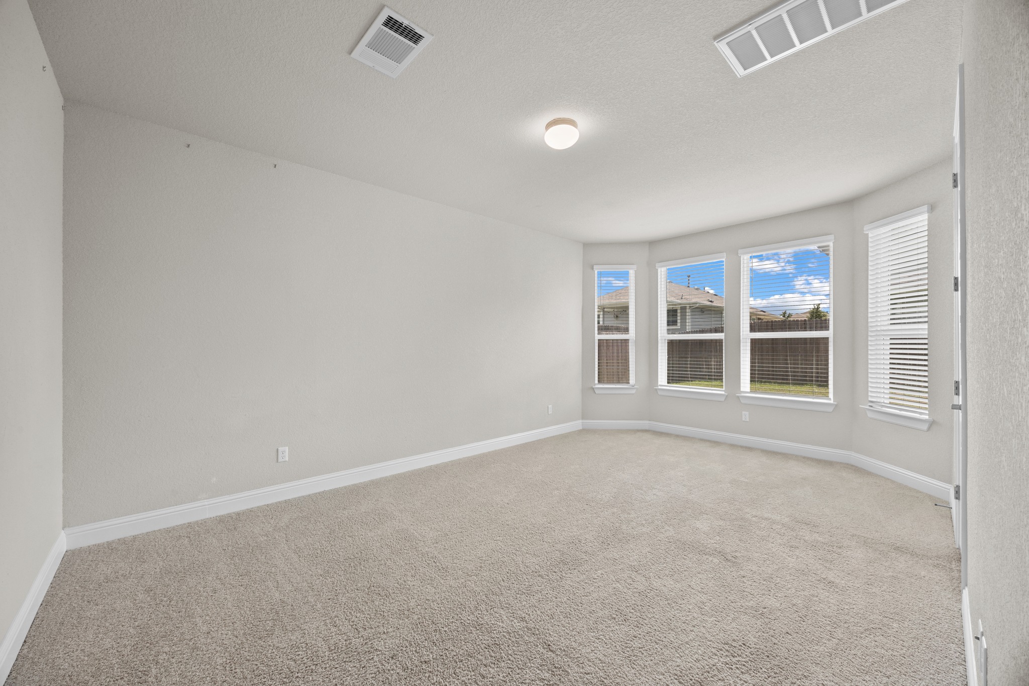 213 Graver Street Georgetown, TX 78626 - Photo 11 of 33 Primary Bedroom