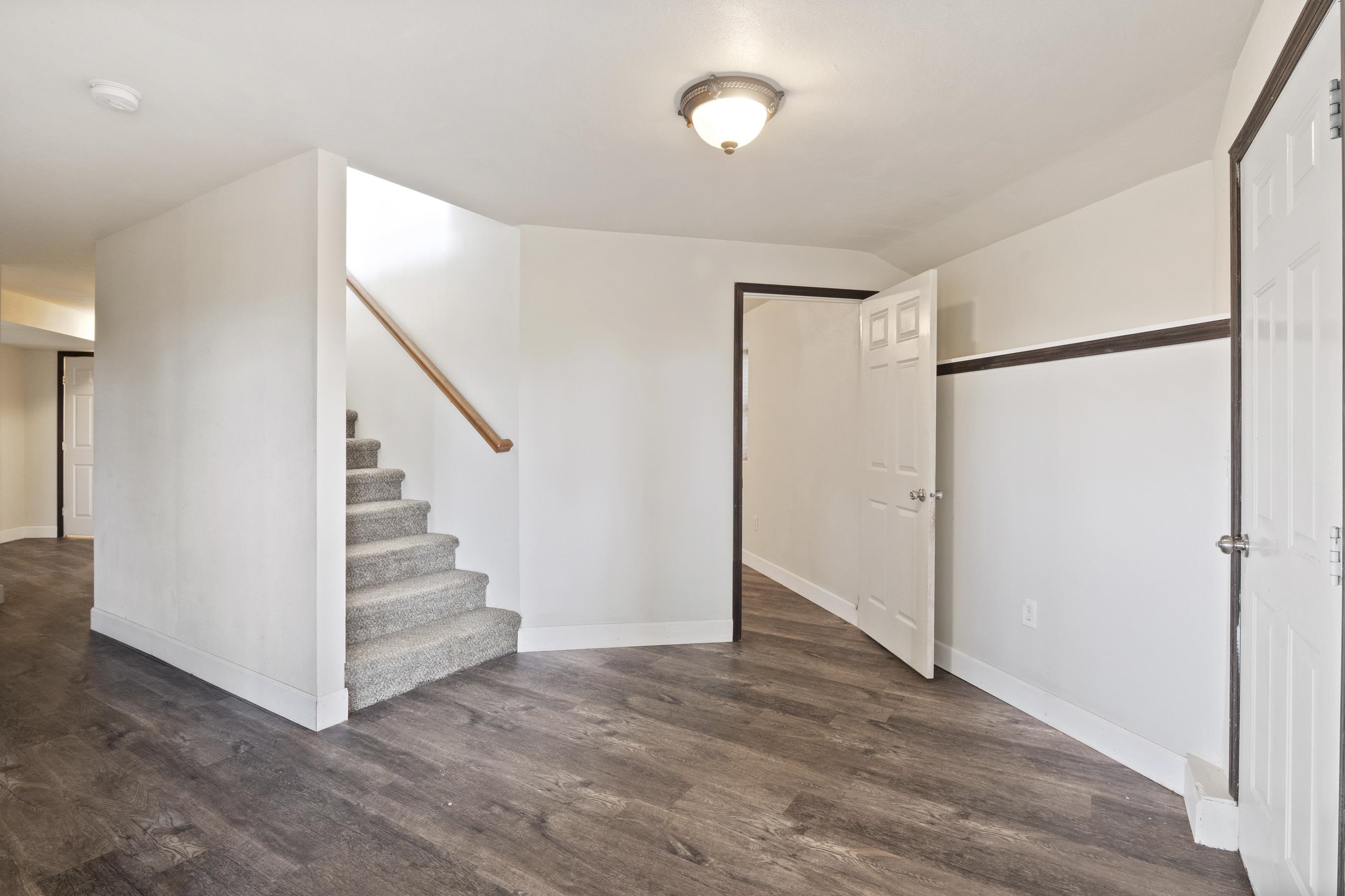21606 North Hazard Road Spokane, WA 99208 - Photo 30 of 49