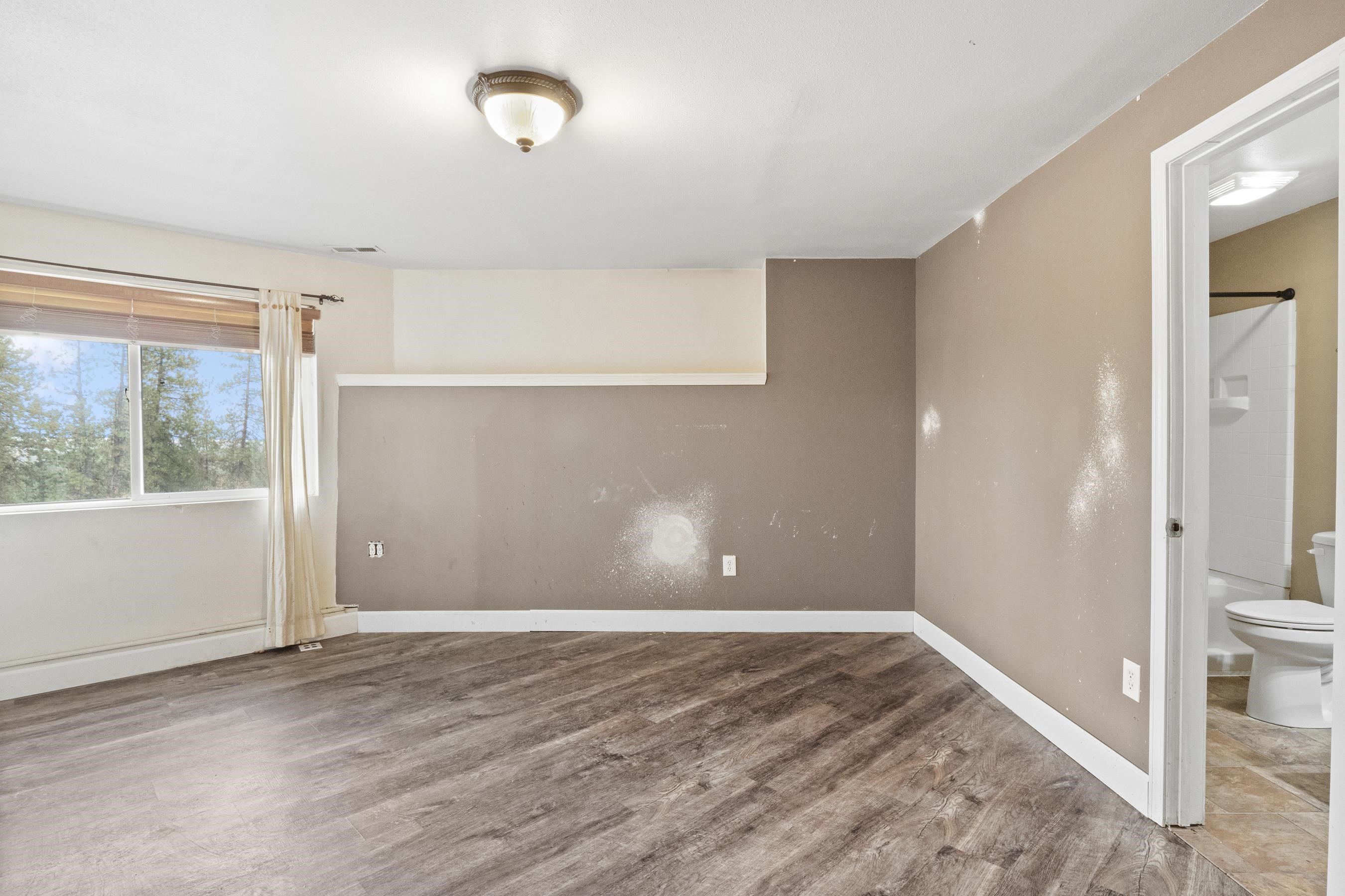 21606 North Hazard Road Spokane, WA 99208 - Photo 34 of 49