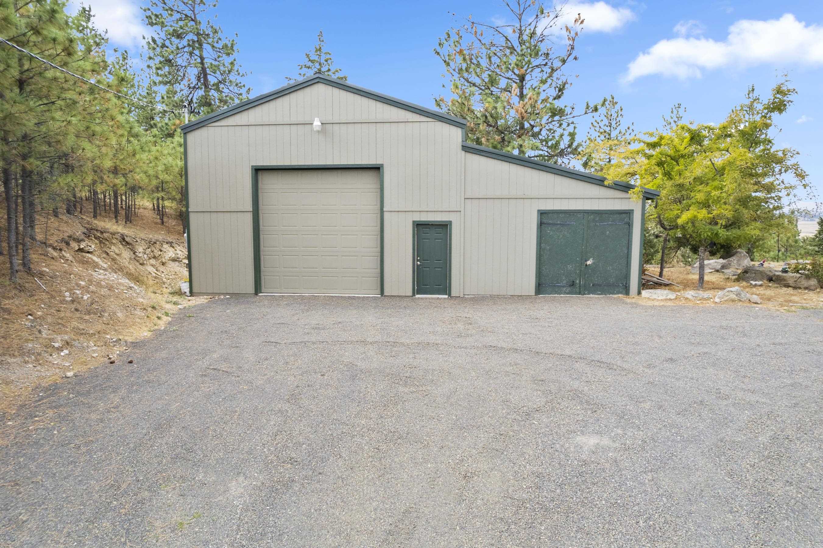 21606 North Hazard Road Spokane, WA 99208 - Photo 41 of 49