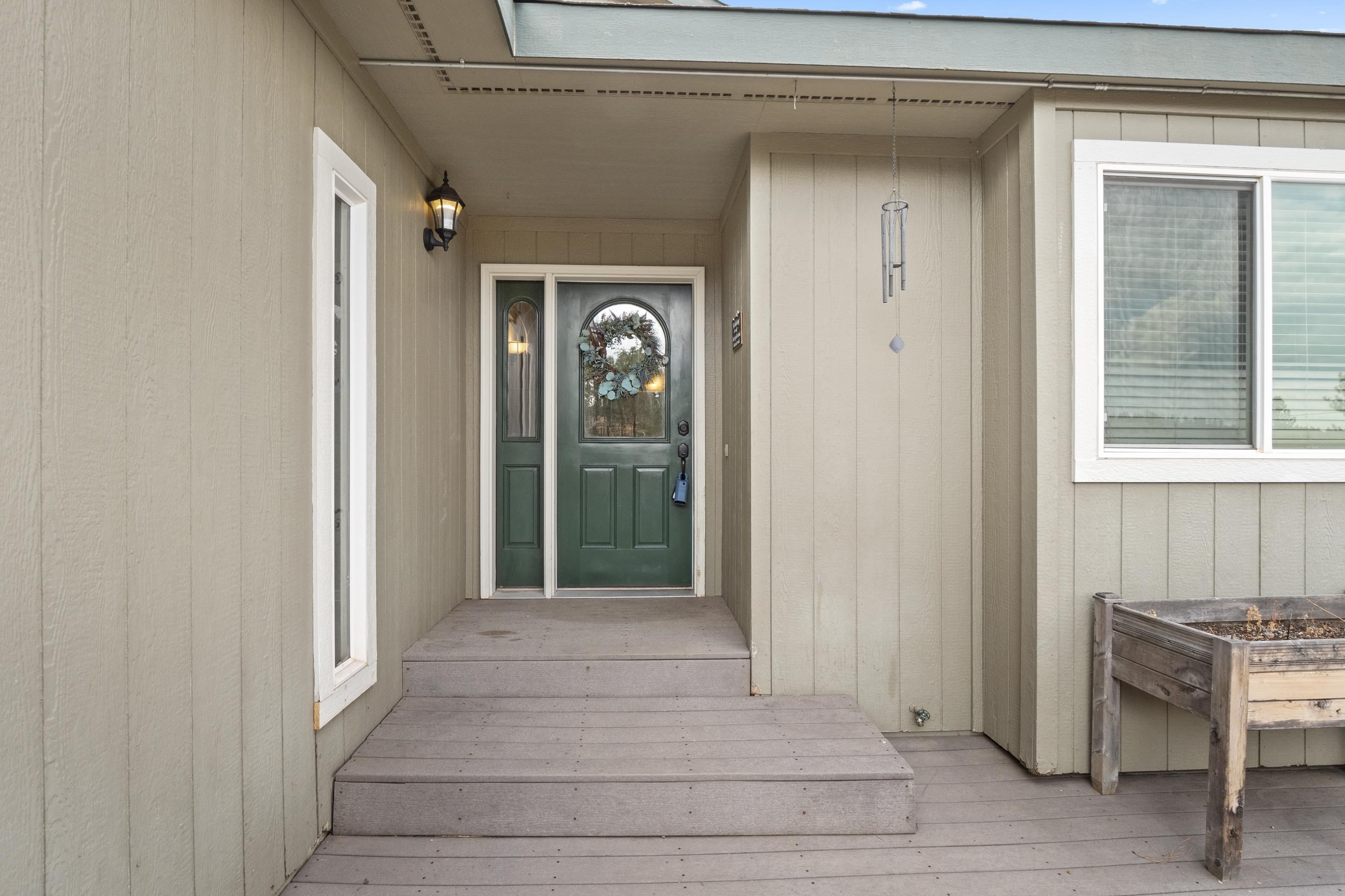 21606 North Hazard Road Spokane, WA 99208 - Photo 5 of 49