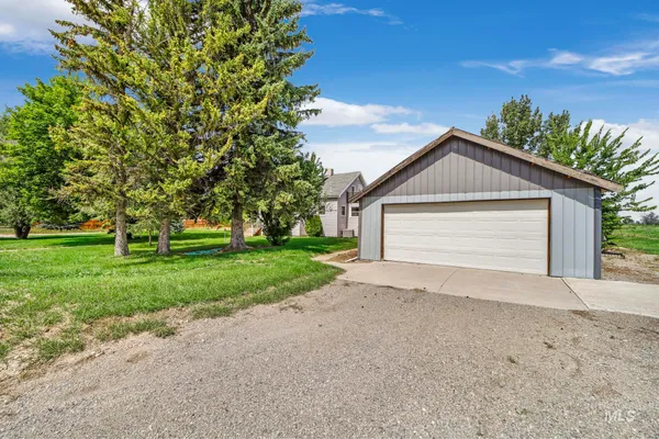 $1,200,000 | 320 East Cassia Street, Richfield, ID 83349