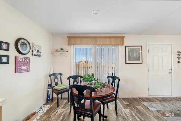 $1,200,000 | 320 East Cassia Street, Richfield, ID 83349