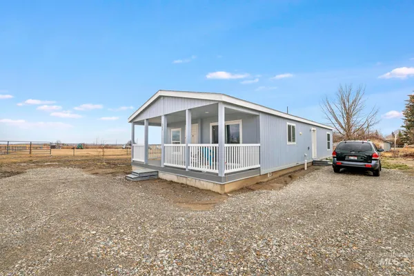 $1,200,000 | 320 East Cassia Street, Richfield, ID 83349