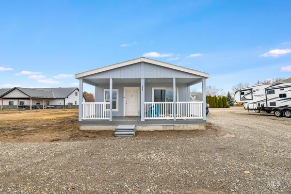 $1,200,000 | 320 East Cassia Street, Richfield, ID 83349