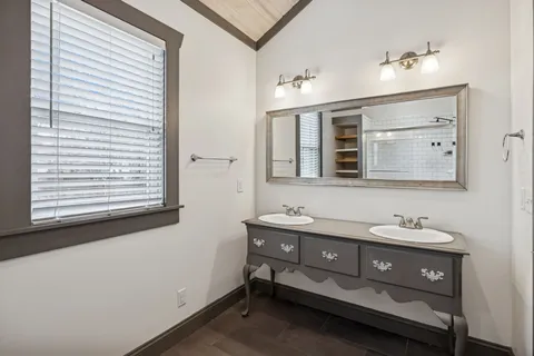 $500,000 | 430 Veritas Street, Nashville, TN 37211