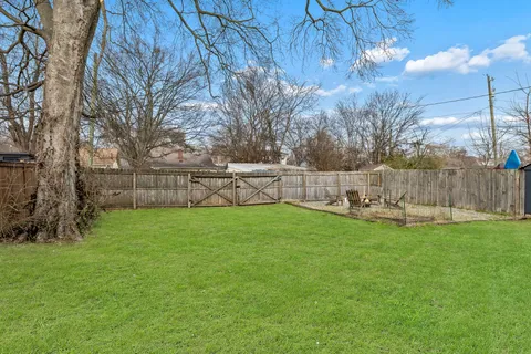 $500,000 | 430 Veritas Street, Nashville, TN 37211