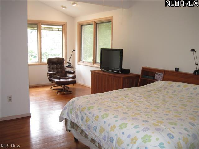 4740 Brainard Road Chagrin Falls, OH 44022 - Photo 8 of 11 Gallery Image 8