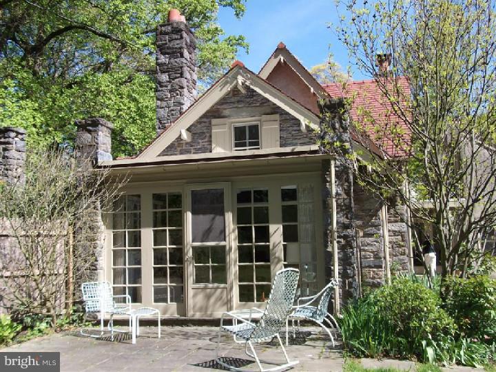 641 Burnham Road Philadelphia, PA 19119 - Photo 5 of 25 Exterior Side