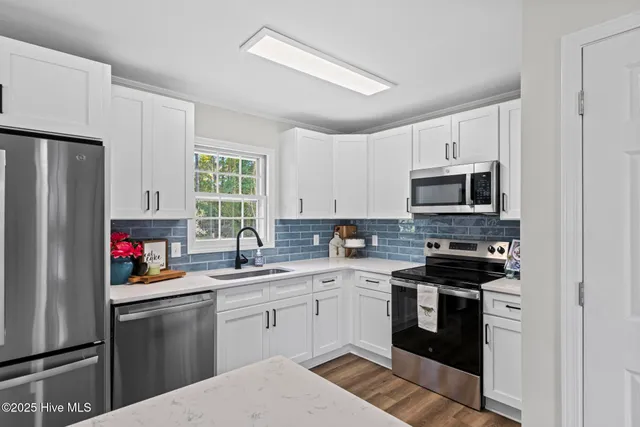 $332,900 | 1462 Country Club Drive, Hampstead, NC 28443