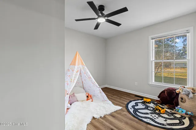 $332,900 | 1462 Country Club Drive, Hampstead, NC 28443