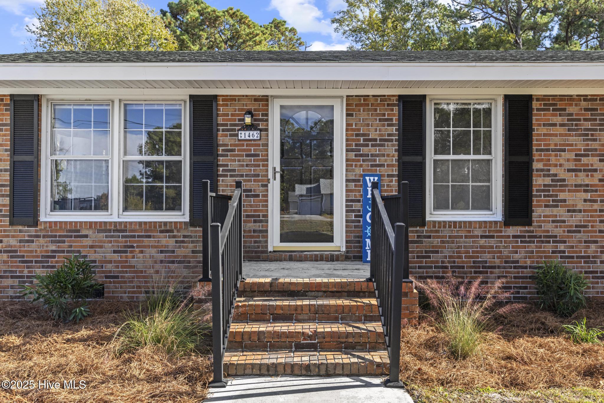 1462 Country Club Drive Hampstead, NC 28443 - Photo 4 of 44 425A4326