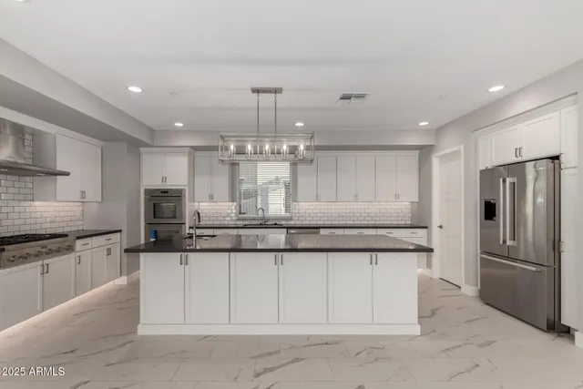 $7,000 | 4525 North 40th Street, Unit 4, Phoenix, AZ 85018