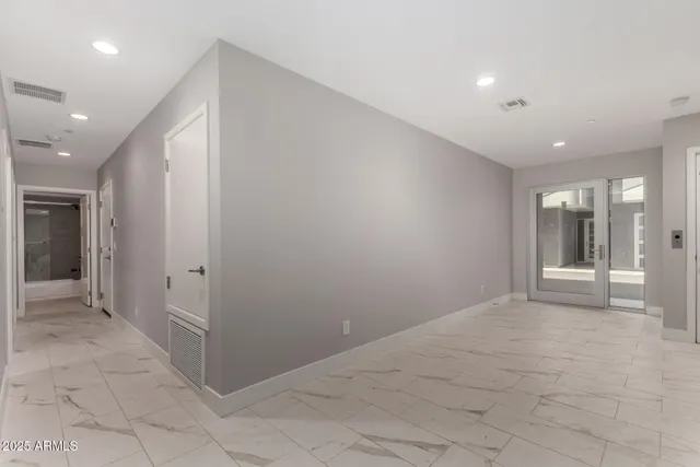 $7,000 | 4525 North 40th Street, Unit 4, Phoenix, AZ 85018