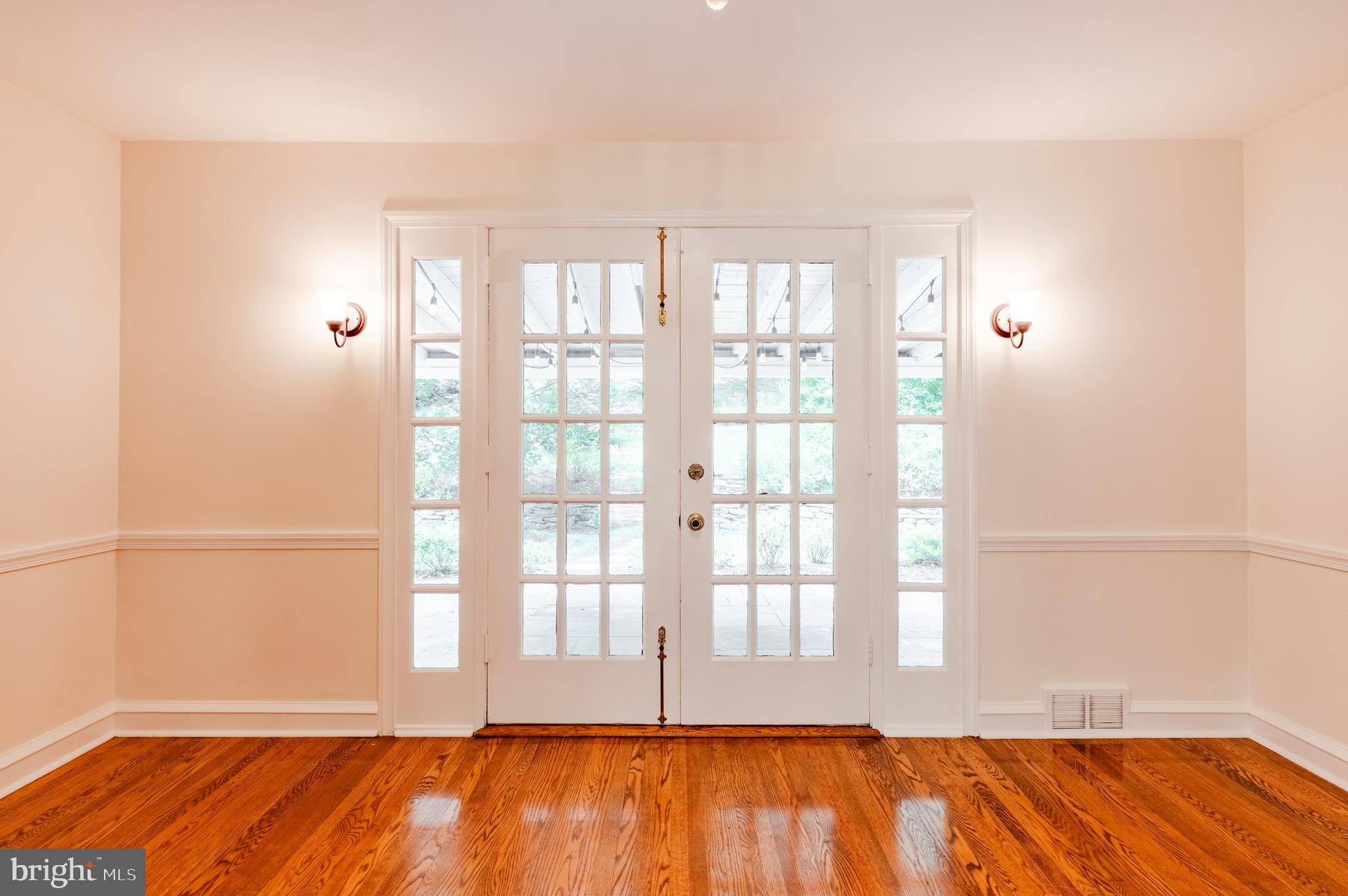 702 Custis Road Glenside, PA 19038 - Photo 17 of 52 Gallery Image 17