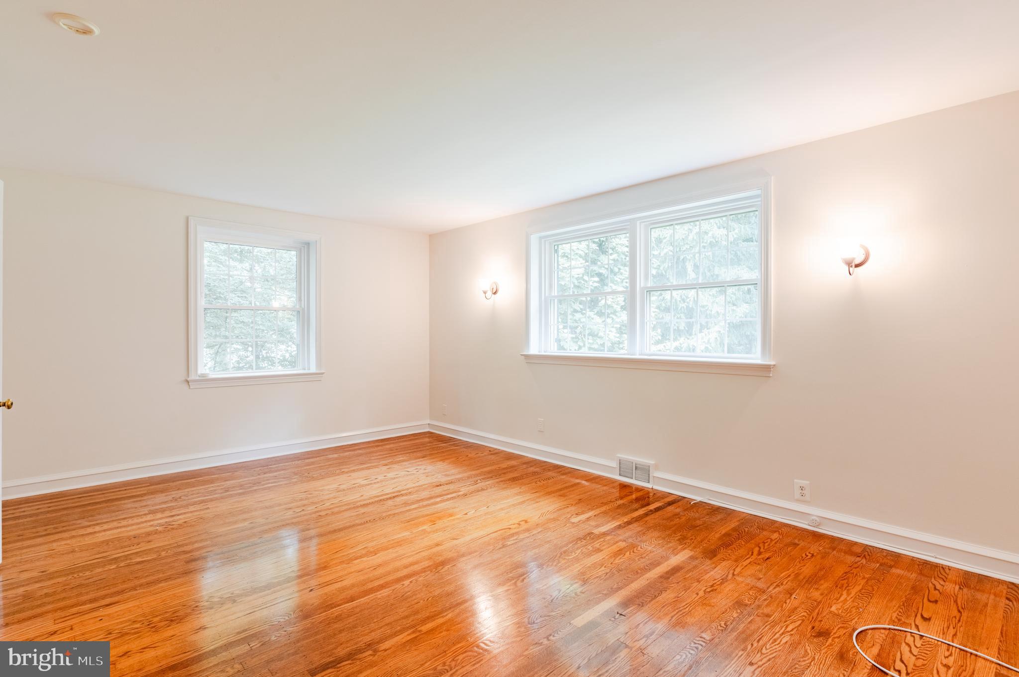 702 Custis Road Glenside, PA 19038 - Photo 26 of 52 Gallery Image 26