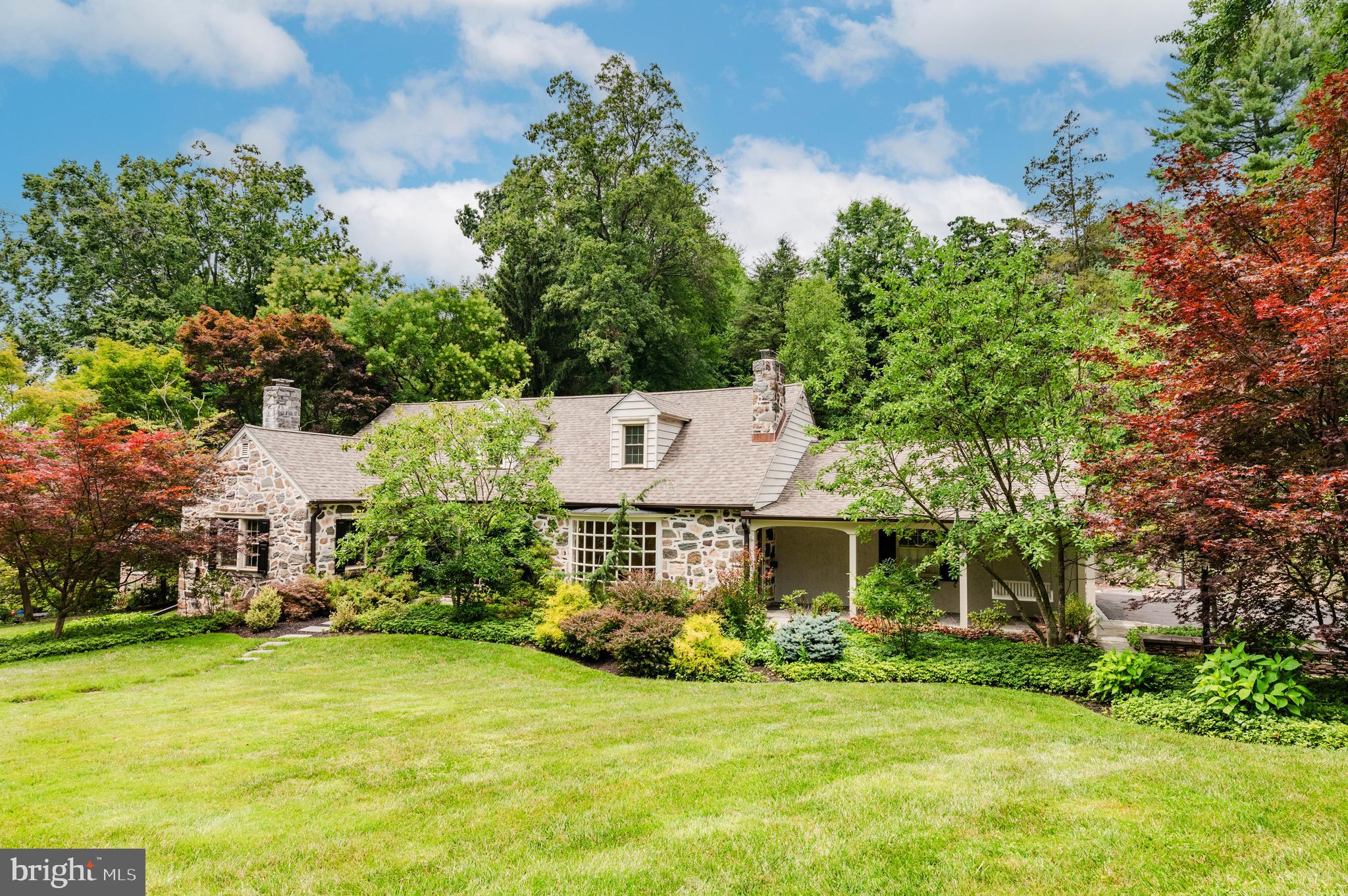 702 Custis Road Glenside, PA 19038 - Photo 4 of 52 Gallery Image 4