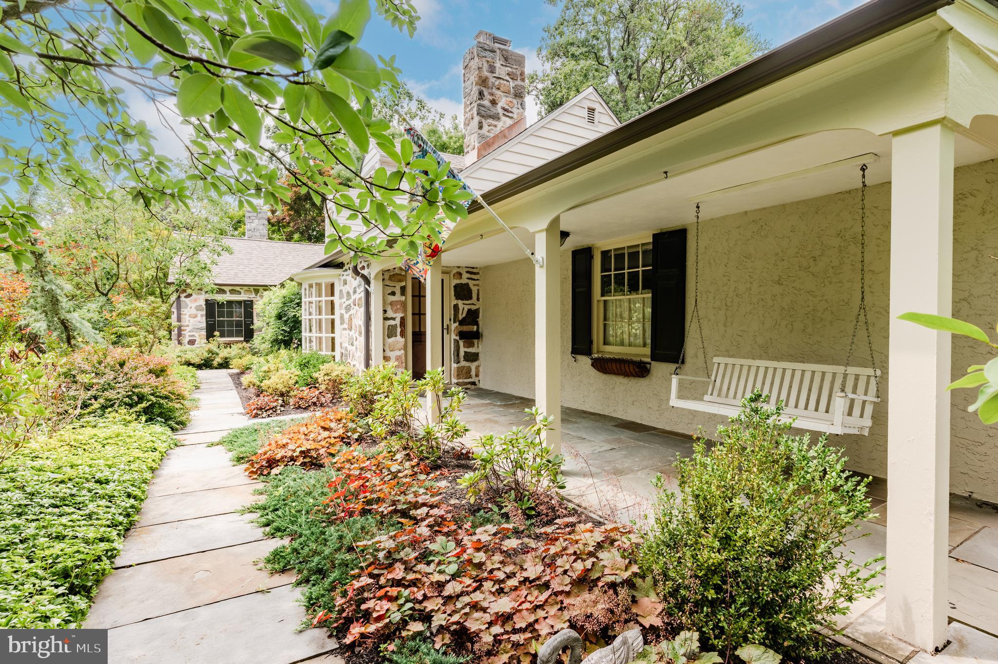 702 Custis Road Glenside, PA 19038 - Photo 8 of 52 Gallery Image 8