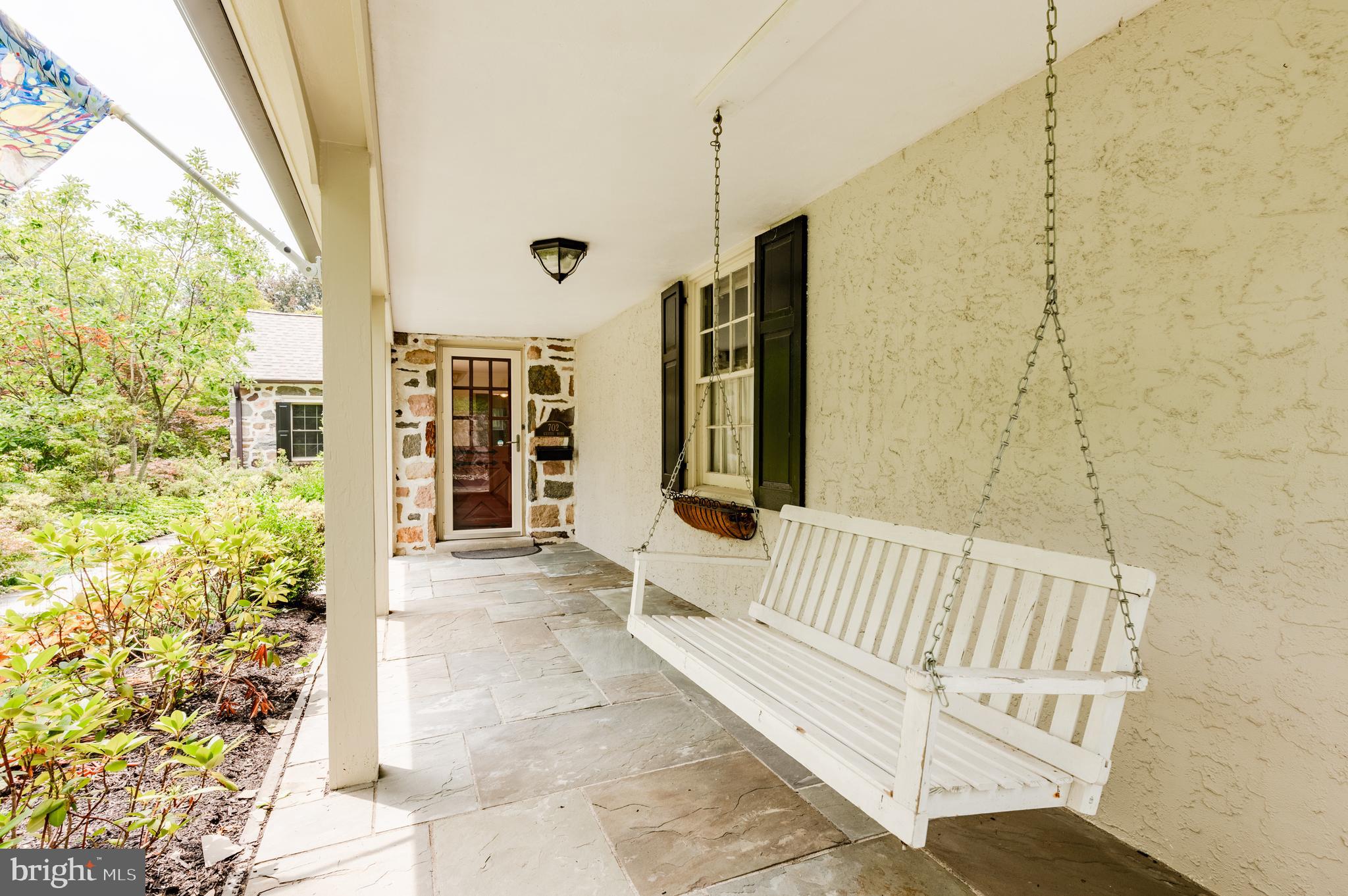 702 Custis Road Glenside, PA 19038 - Photo 9 of 52 Gallery Image 9