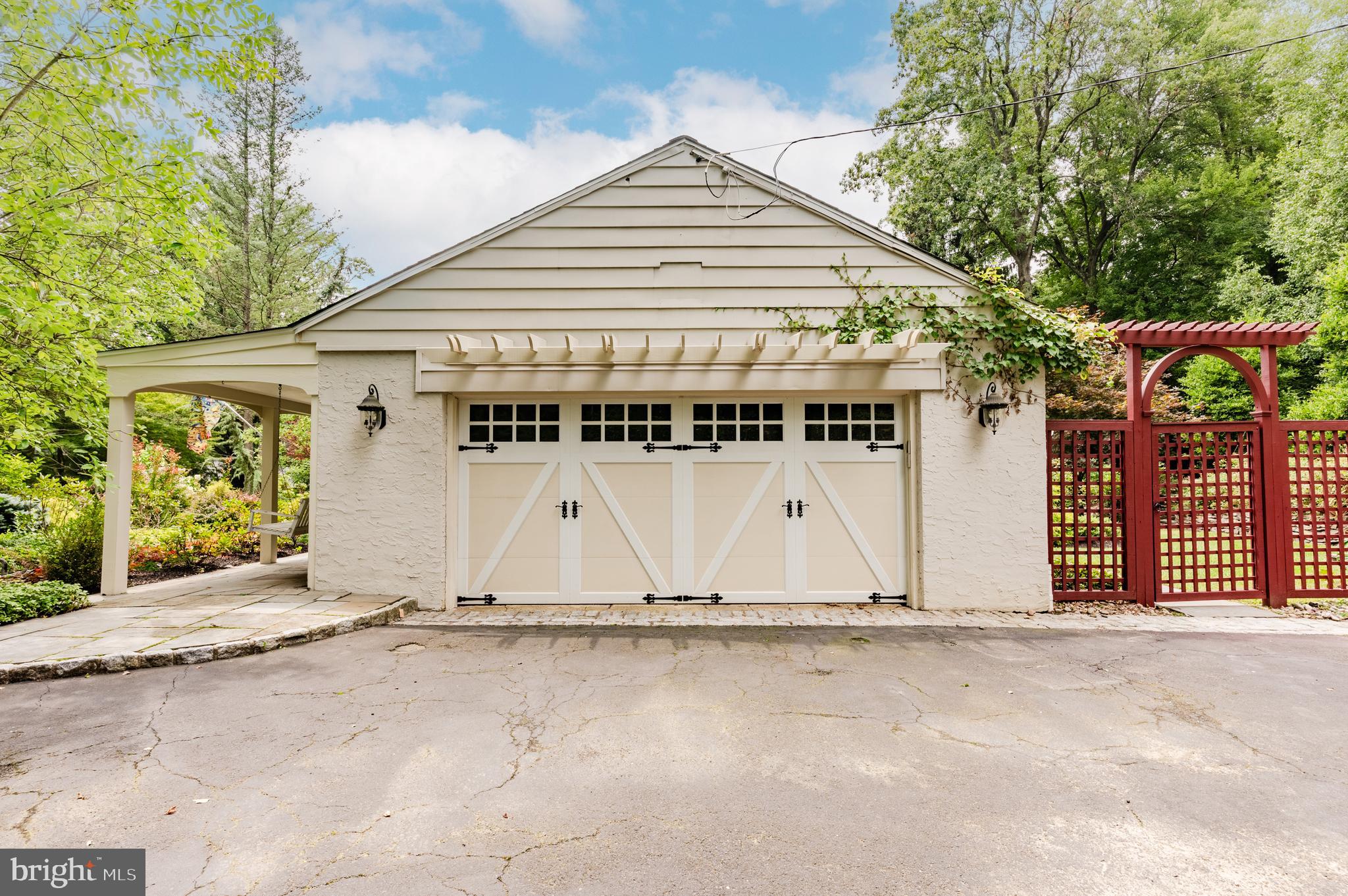 702 Custis Road Glenside, PA 19038 - Photo 10 of 52 Gallery Image 10