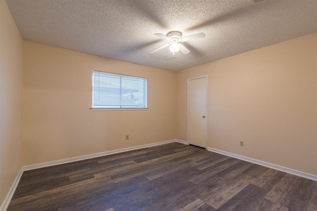 9190 Orbiter Circle Dallas, TX 75243 - Photo 23 of 25