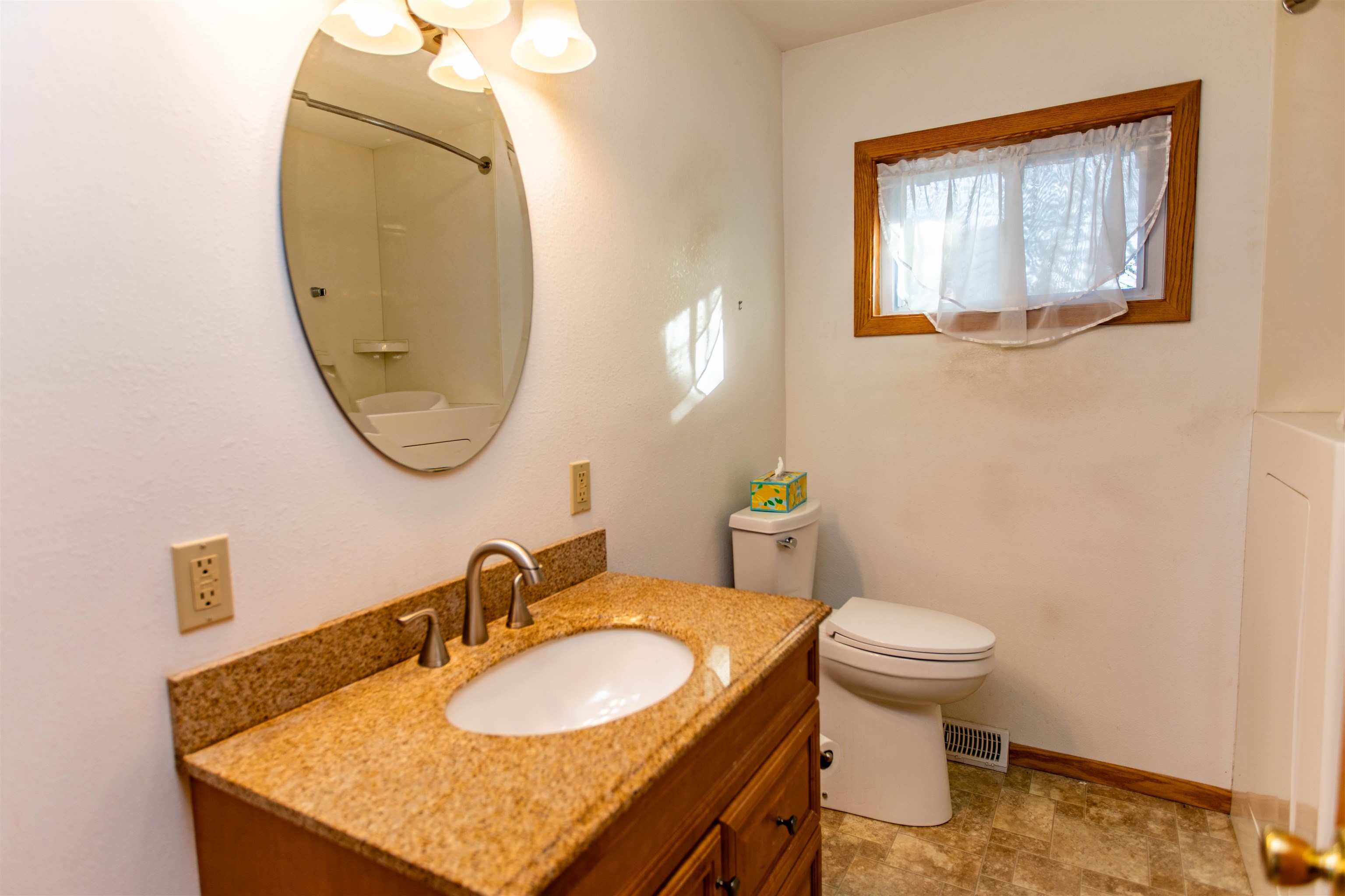 308 West Division Street Dodgeville, WI 53533 - Photo 16 of 30