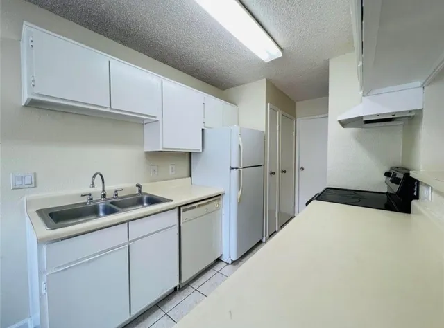 $86,000 | 12660 Ashford Point Drive, Unit 410, Houston, TX 77082