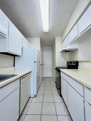 $86,000 | 12660 Ashford Point Drive, Unit 410, Houston, TX 77082