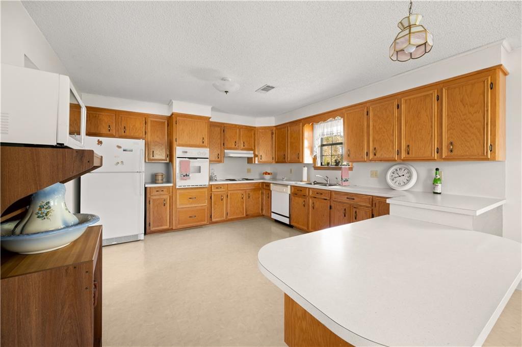 687 Robertson Road Pollock, LA 71467 - Photo 8 of 16 Gallery Image 8