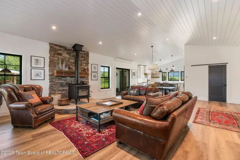 $2,395,000 | 4326 State Line Road, Freedom, ID 83120