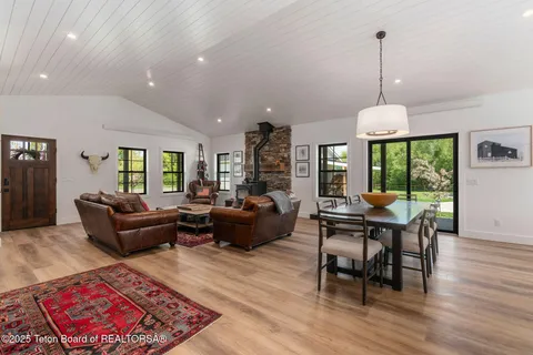 $2,395,000 | 4326 State Line Road, Freedom, ID 83120