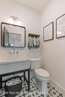 $2,395,000 | 4326 State Line Road, Freedom, ID 83120