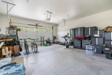 $2,395,000 | 4326 State Line Road, Freedom, ID 83120