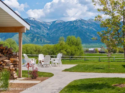 $2,395,000 | 4326 State Line Road, Freedom, ID 83120