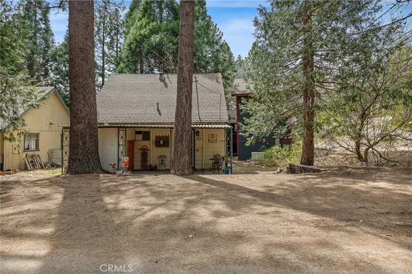 $270,000 | 33459 Wild Cherry Drive, Green Valley Lake, CA 92341