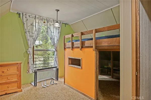 $270,000 | 33459 Wild Cherry Drive, Green Valley Lake, CA 92341